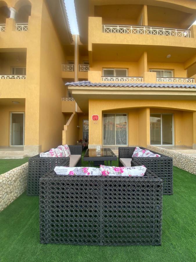 Aqua Caribbean Chalet Sokhna ไอน์ ซกนา ภายนอก รูปภาพ